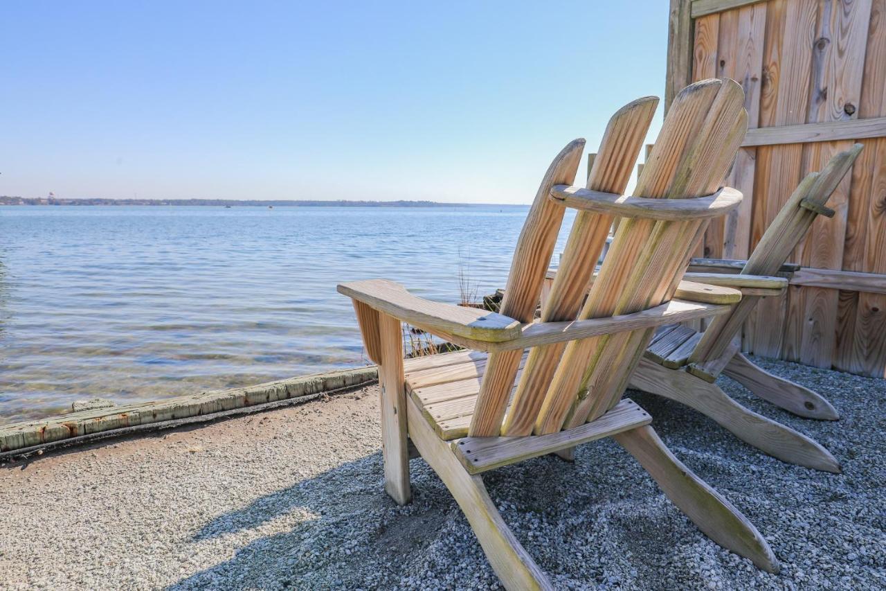 Spacious Home With Waterfront View-Welcome Pets Sneads Ferry Exterior photo